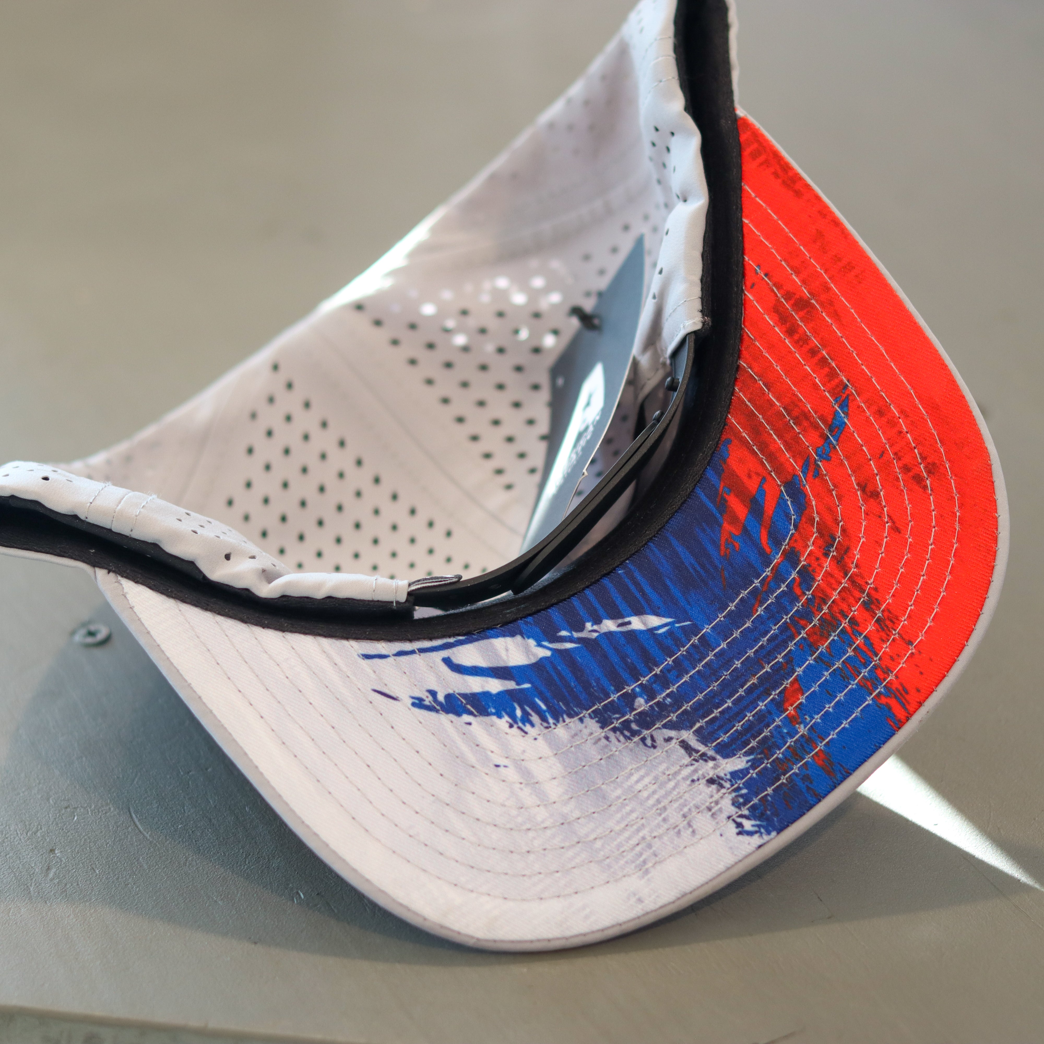 Freespool Performance Hat